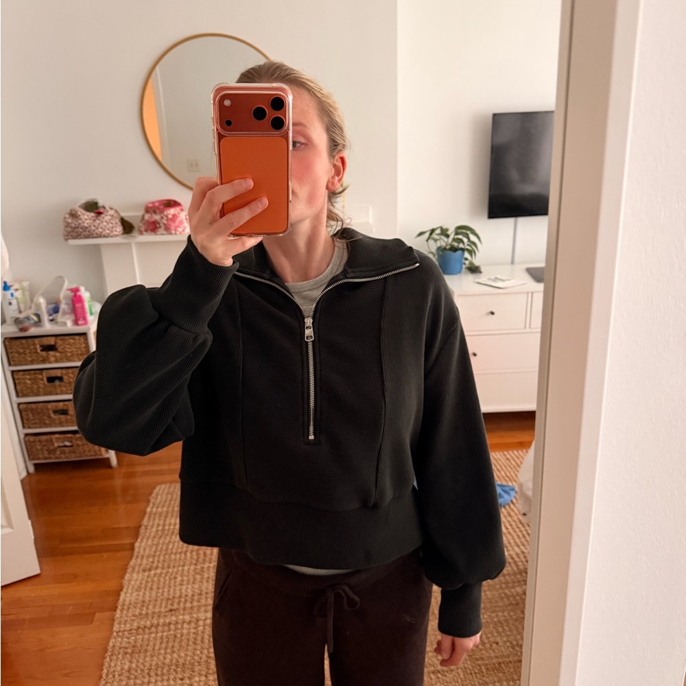 Varley Black Half-Zip Sweatshirt